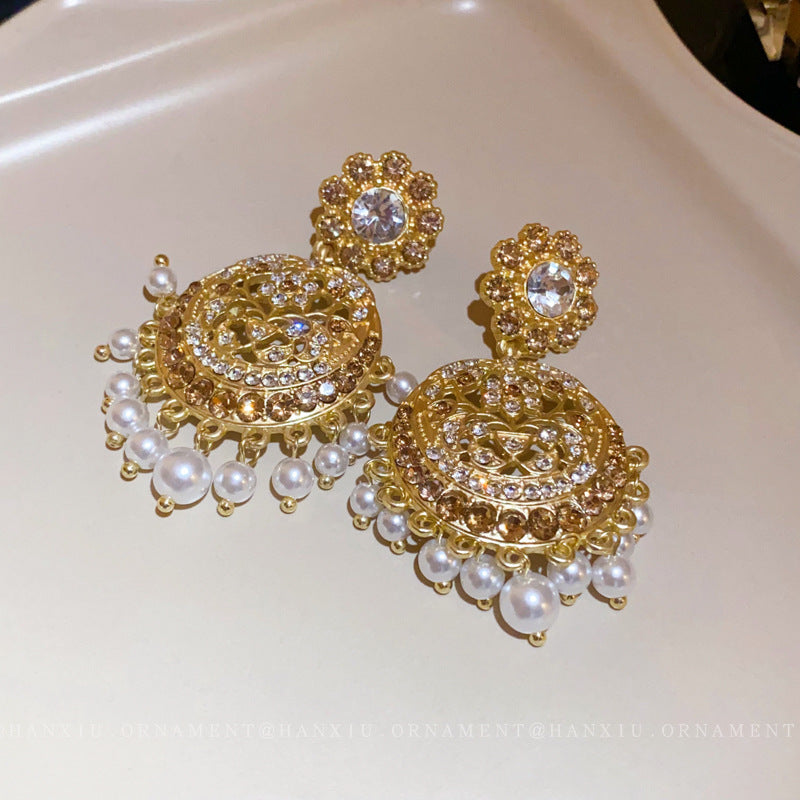 Wholesale Diamond Inlaid Flower Oval Pearl Alloy Earrings